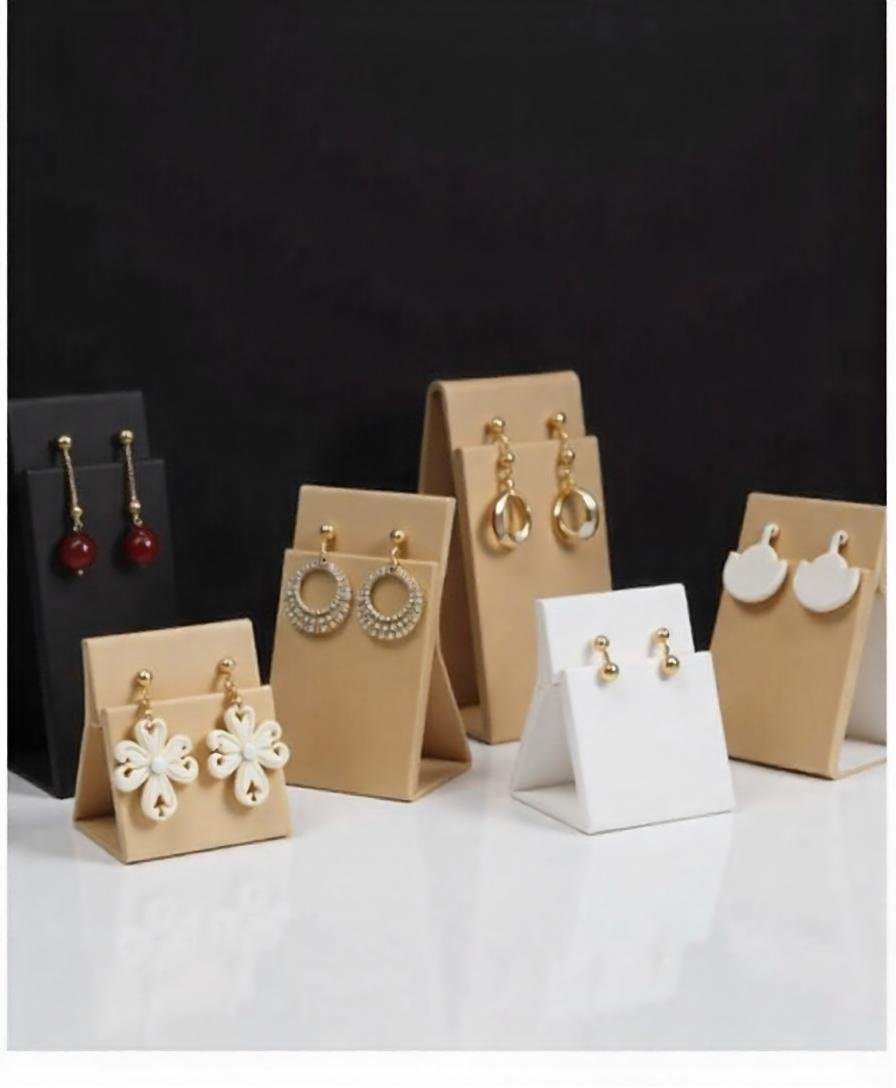 Earring Displays for Different Jewellery Styles: Studs, Hoops, and Danglers