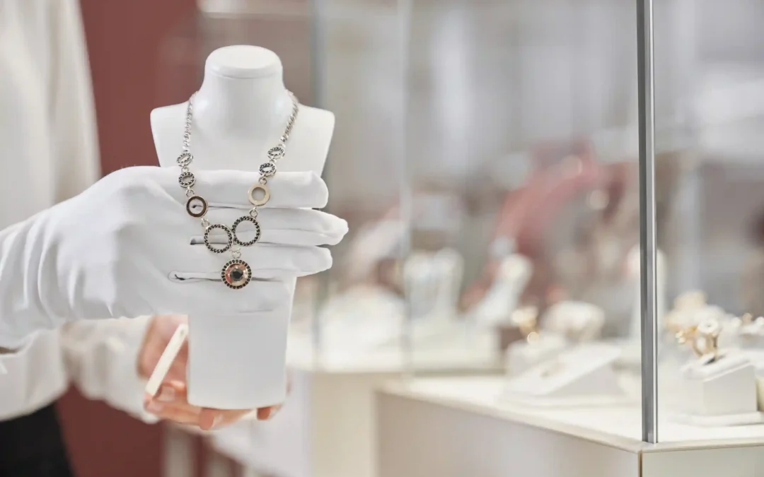 How Often Should You Replace Jewellery Display Stands for a Fresh Look?