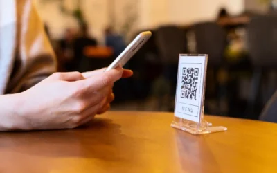 Using QR Codes in Signage: Bridging Offline and Online Customer Journeys