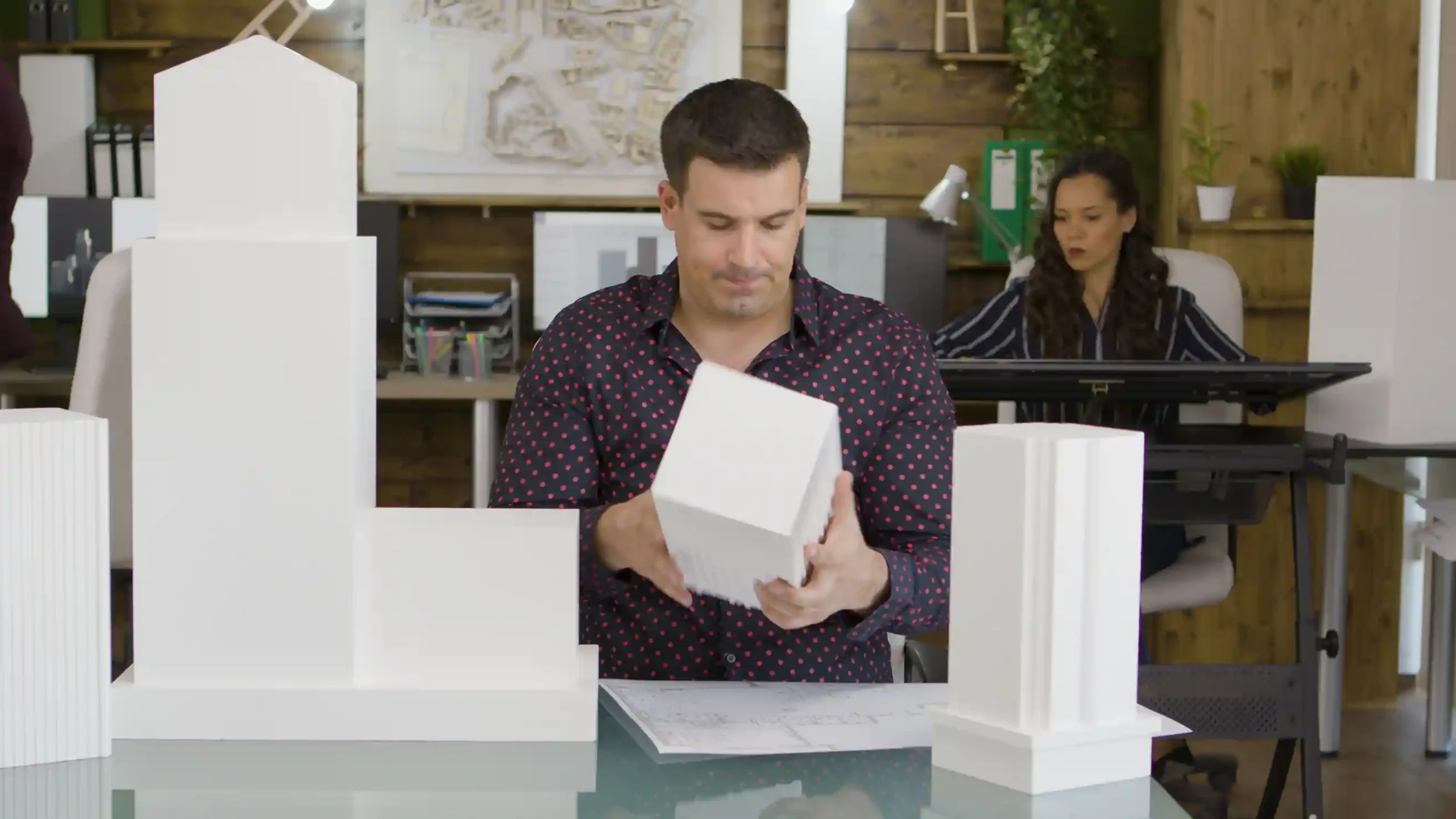 Event Installations with Large-Scale 3D Printing